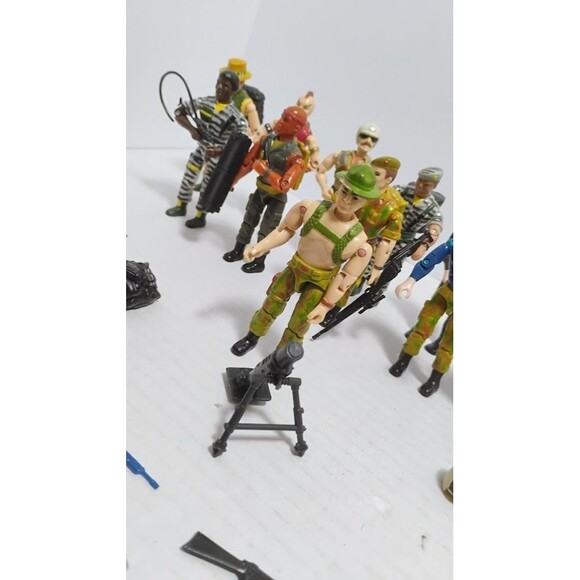 VTG 80’S LANARD THE CORPS! 50 PC LOT 13 FIGURES 37  WEAPONS ACCESSORIES & PARTS - Picture 5 of 10